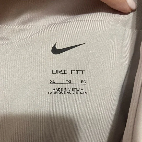 NIKE Bliss Dri-fit Fitness High-waisted 3" Brief-lined Shorts DX6018-019 NWT XL - Picture 13 of 14